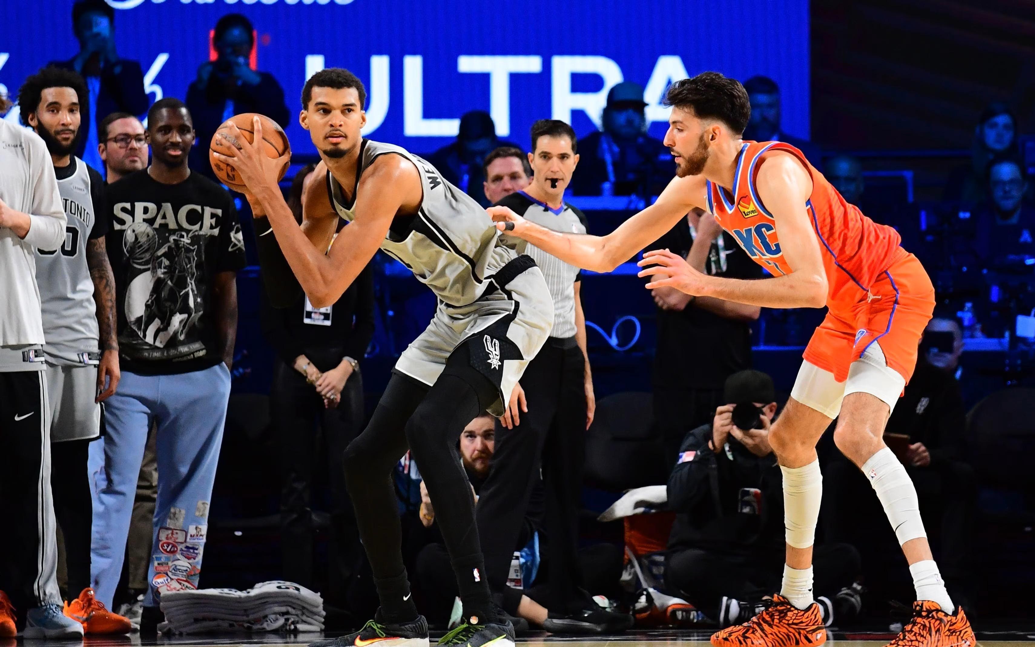 NBA战力榜：雷霆活塞继续前二，马刺杀回第三，湖人第12