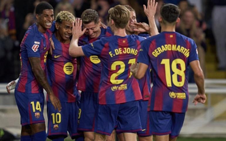 火力恐怖如斯！巴萨已连续45场比赛取得进球，刷新队史纪录