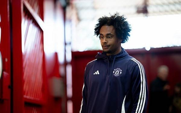 意媒：曼联对齐尔克泽要价5000万欧，罗马愿意给接近4000万