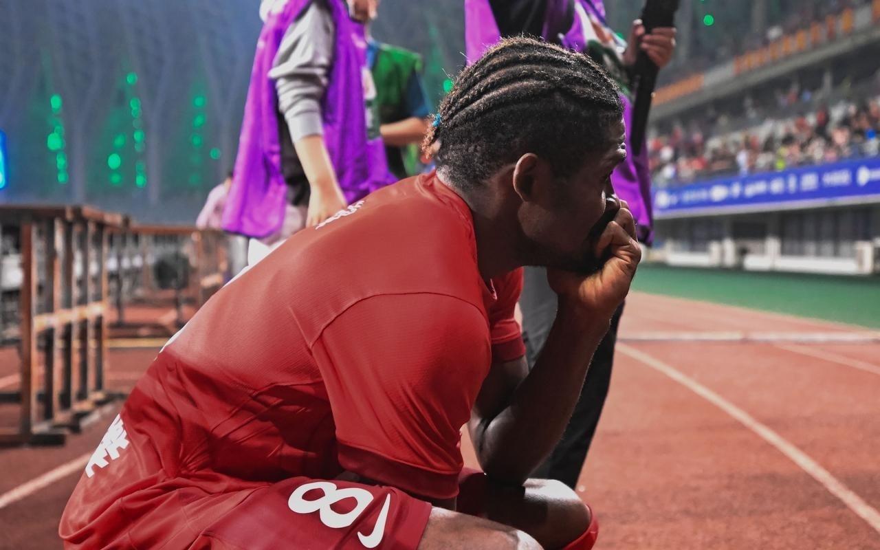 梅州客家深陷降级泥潭！防线成筛，中小