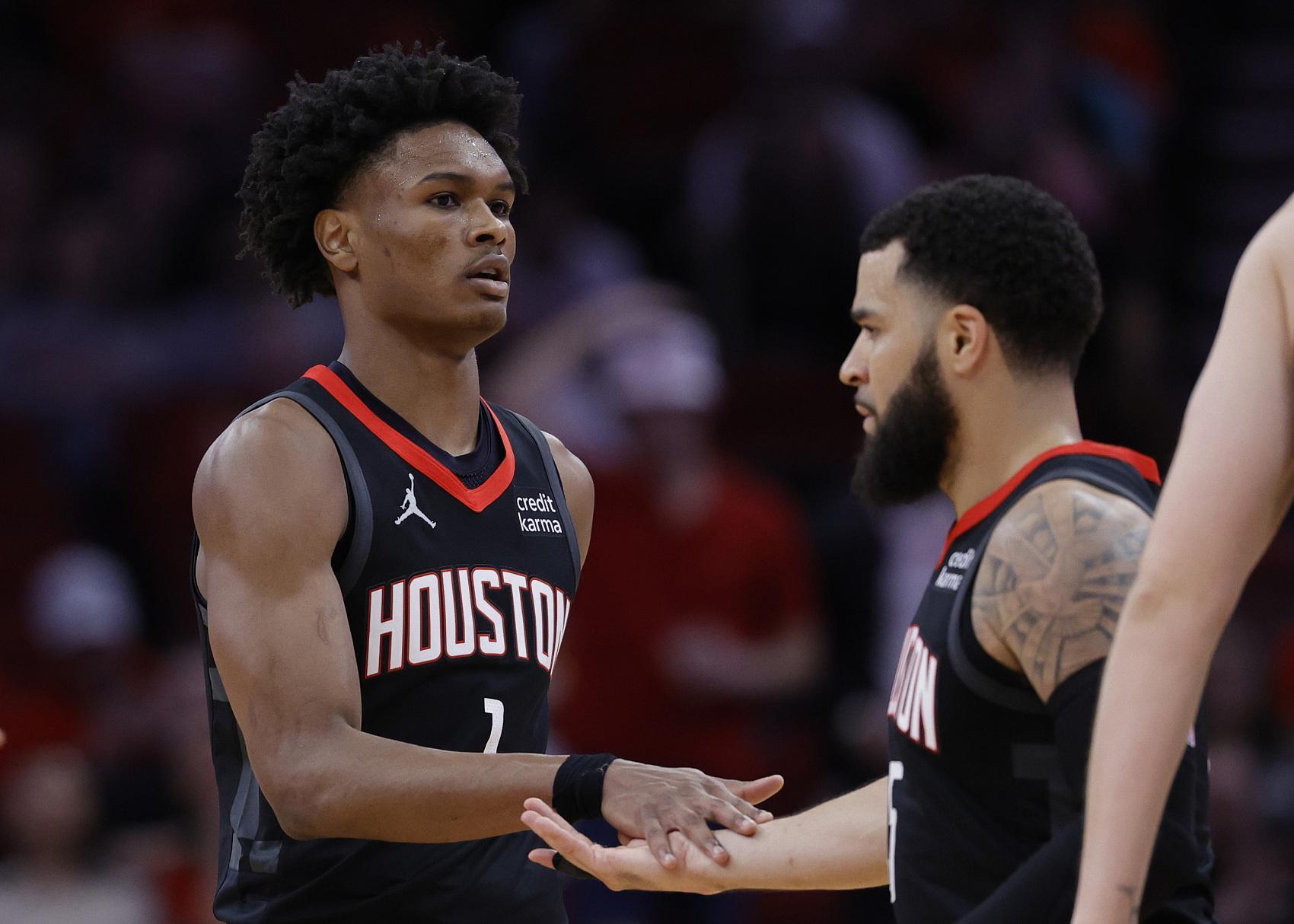 NBA新赛季来袭！美媒晒30队最大短板：范乔丹重伤搅乱火箭队计划