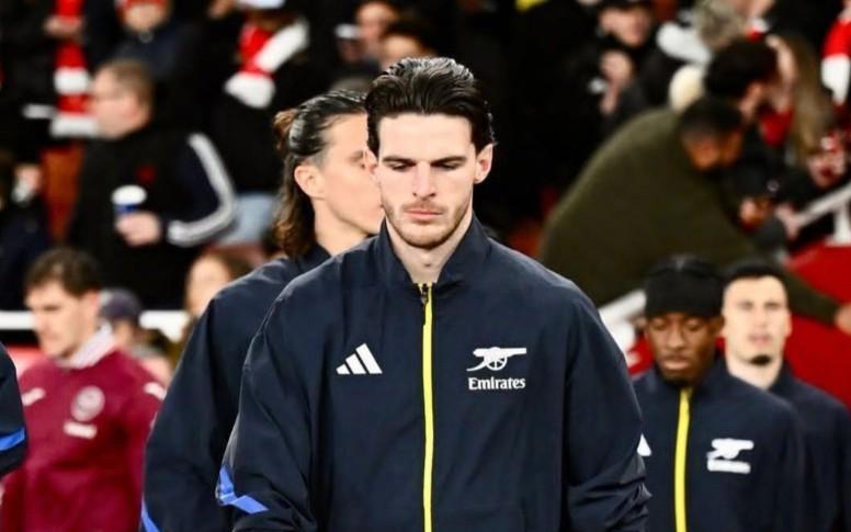 博主：赖斯虽然身体不适，但他本想随队前往欧冠客场