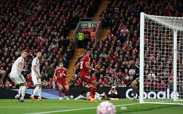 6场4球，曼联是加克波英超生涯取得进