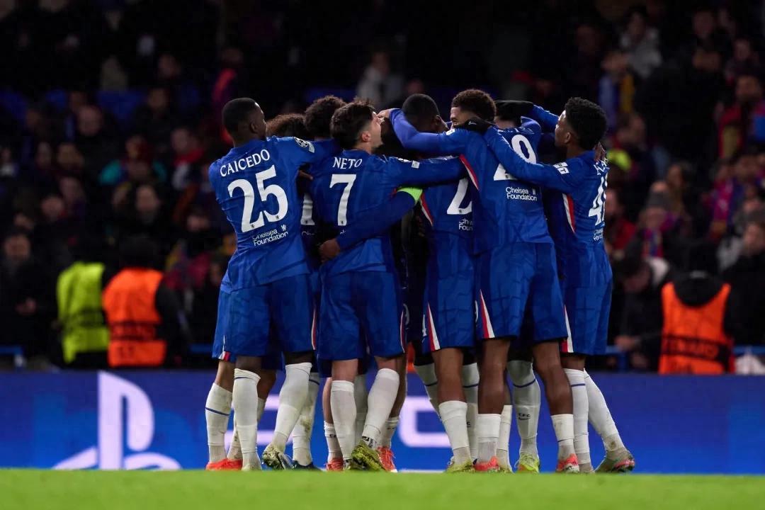 30，欧冠完胜！输球又输人！11粒乌龙球，西甲豪门创下尴尬纪录