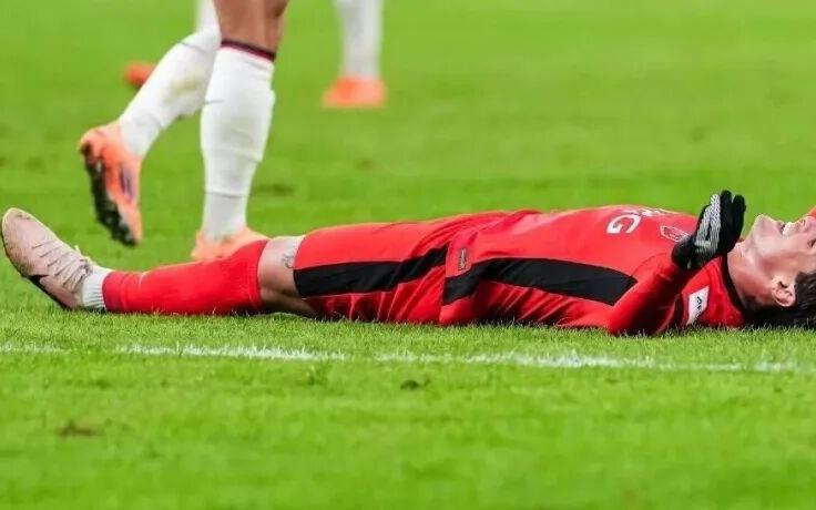 2025中超总结：两大亮点“球市与新人”，两大隐忧“外战与欠税”