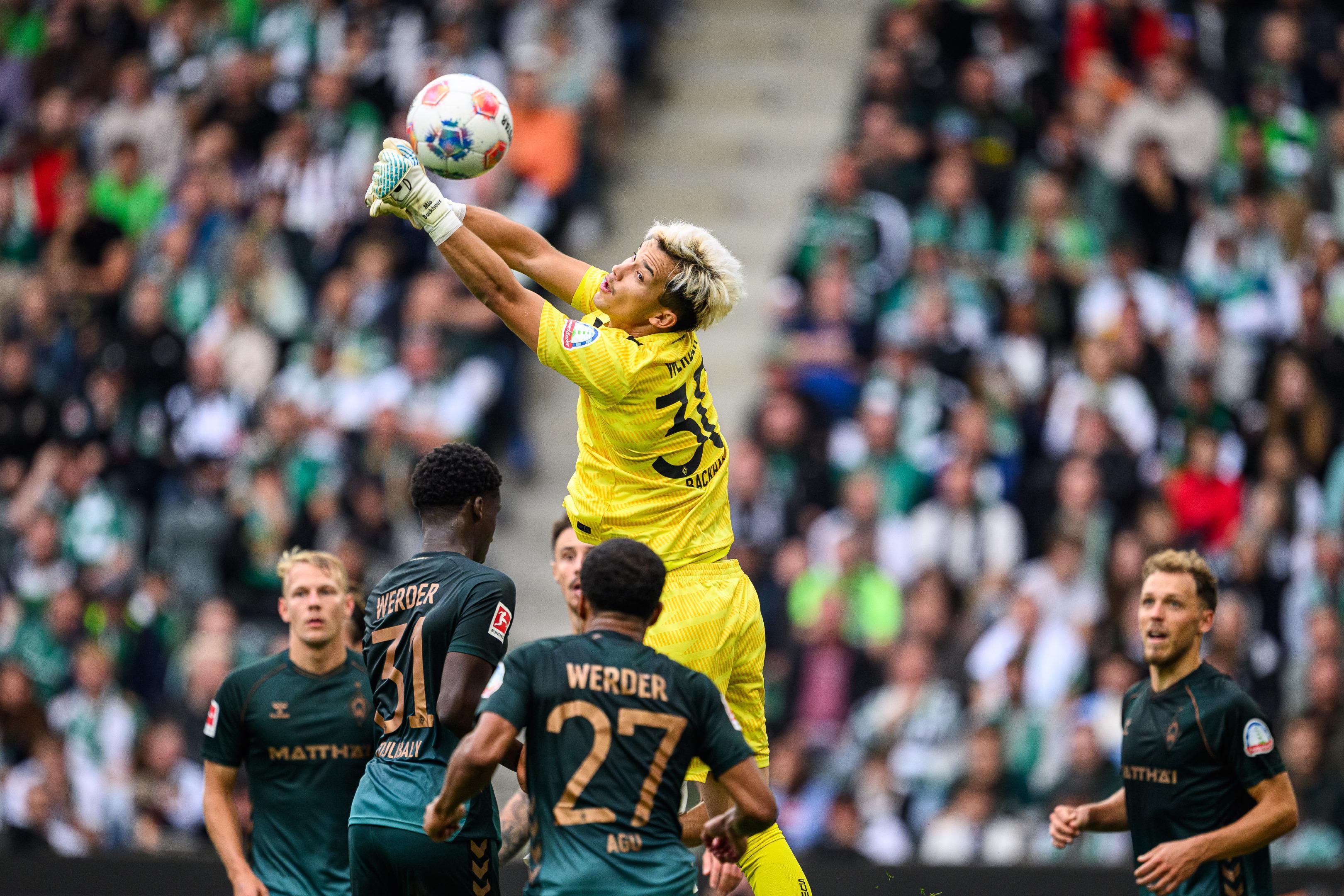 不莱梅德日混血门将巴克豪斯：还未考虑好代表德国还是日本