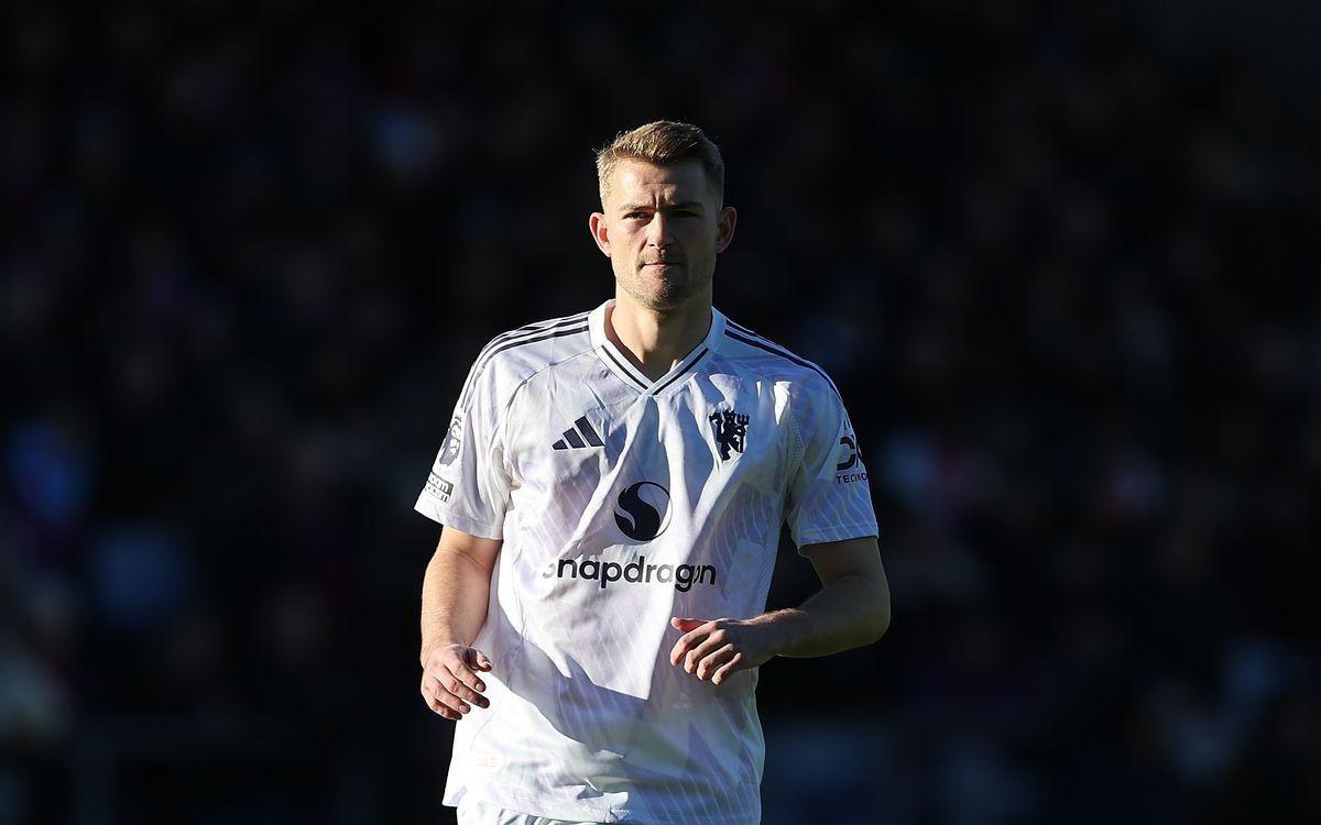 曼晚列枪魔大战伤缺球员：德利赫特、齐尔克泽、卡拉菲奥里等