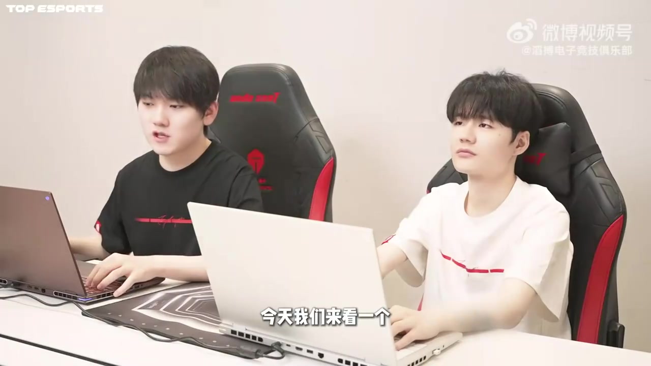 不是被斩杀了么TES鉴定网络热门操作视频：Crisp和哥哥搭档出镜