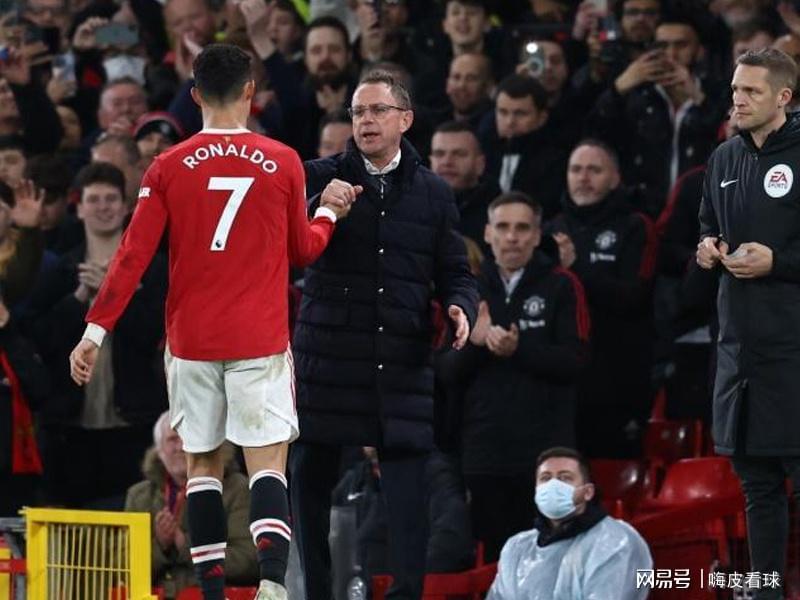 C罗看错人！曼联弃帅，曾力压法国荷兰，时隔27年再进世界杯