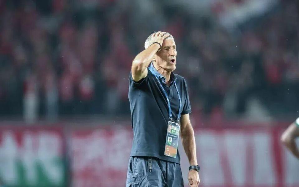 国安三连败！媒体人热议：塞蒂恩该走了，退出冠军争夺，只剩BIG3