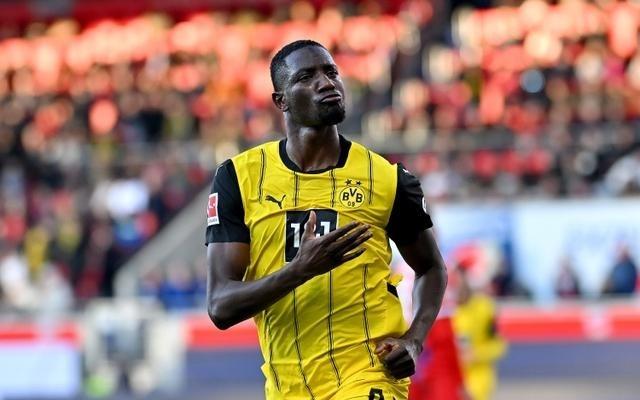 图片报：吉拉西在多特的基薪约900万欧，此外他还能拿各种奖金