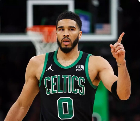 未最终做决定！塔图姆重新考虑赛季报销若不复出绿军难挑战活塞