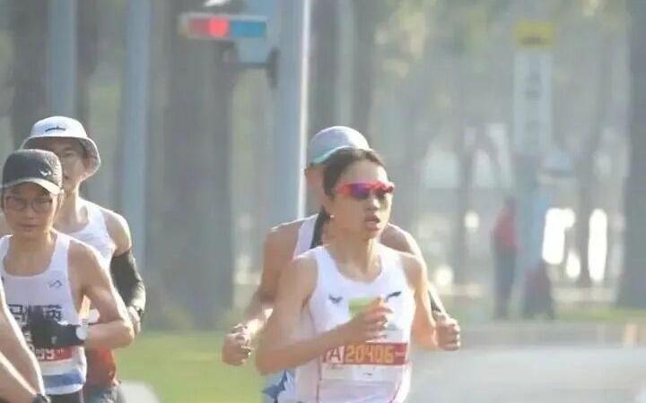 “最快女护士”近50天5次参赛，奖金