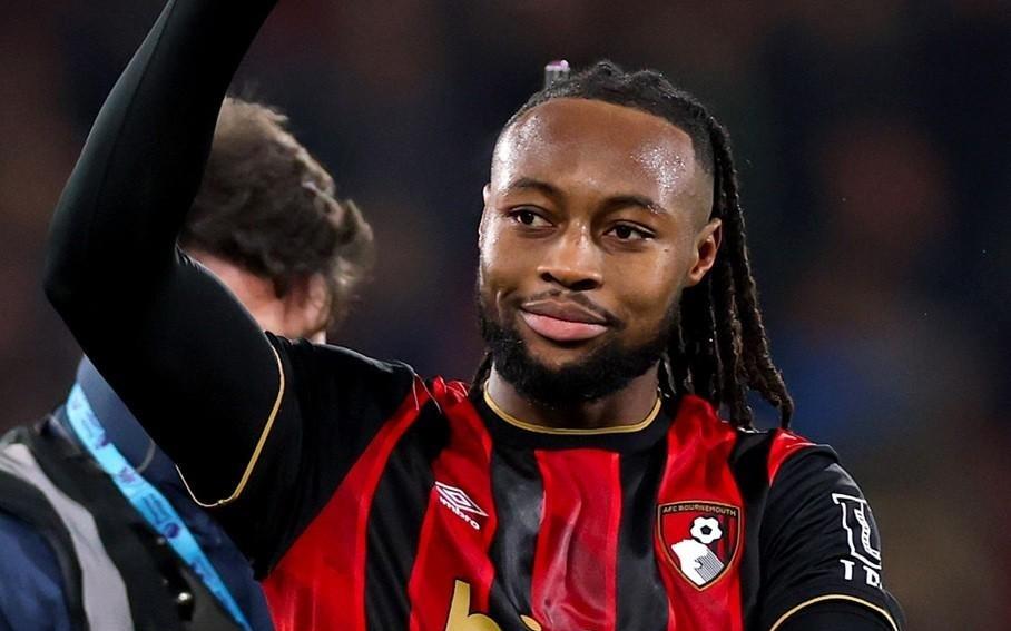 轰出世界波，塞门约疑似告别之战补时绝杀热刺